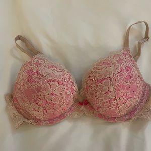 32C Victoria Secret bra